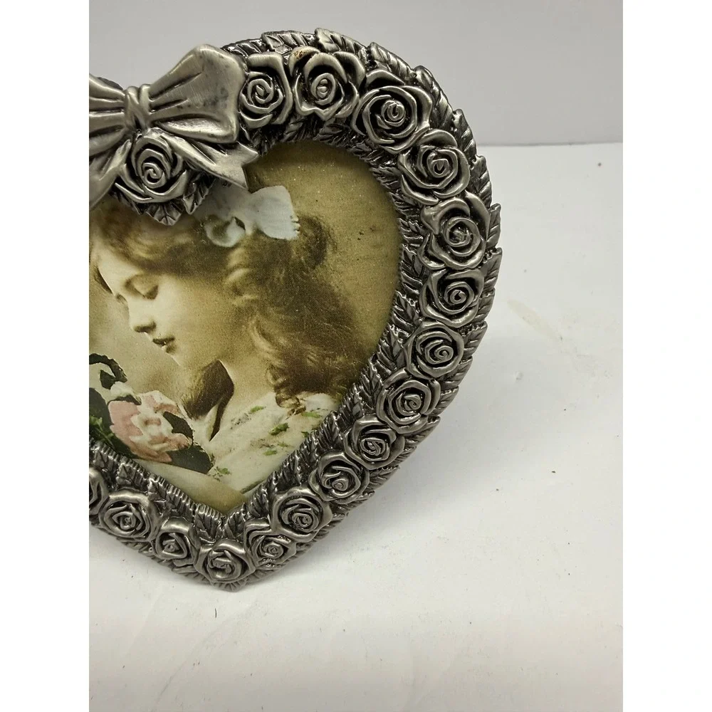 Vintage MT Silver Tone Heart Rose Bow Picture Frame Victorian Style Tabletop